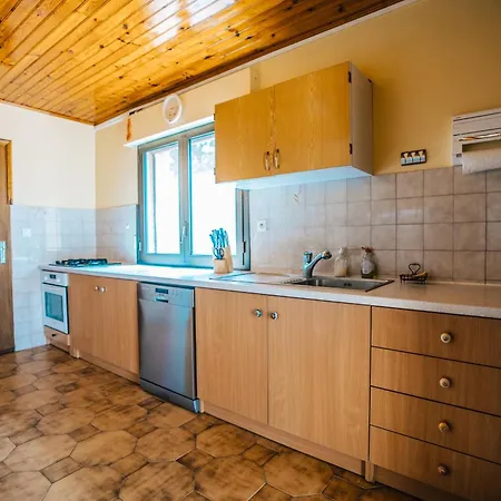 Superbe Avec Piscine Et Vue Sur Le Village Villa *