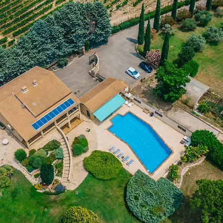 Superbe Avec Piscine Et Vue Sur Le Village * Venejan