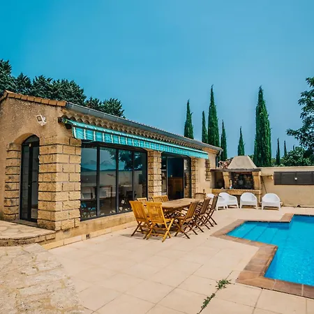 Superbe Avec Piscine Et Vue Sur Le Village * Venejan