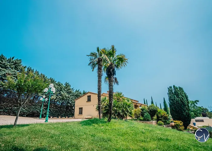 Superbe Avec Piscine Et Vue Sur Le Village Вилла